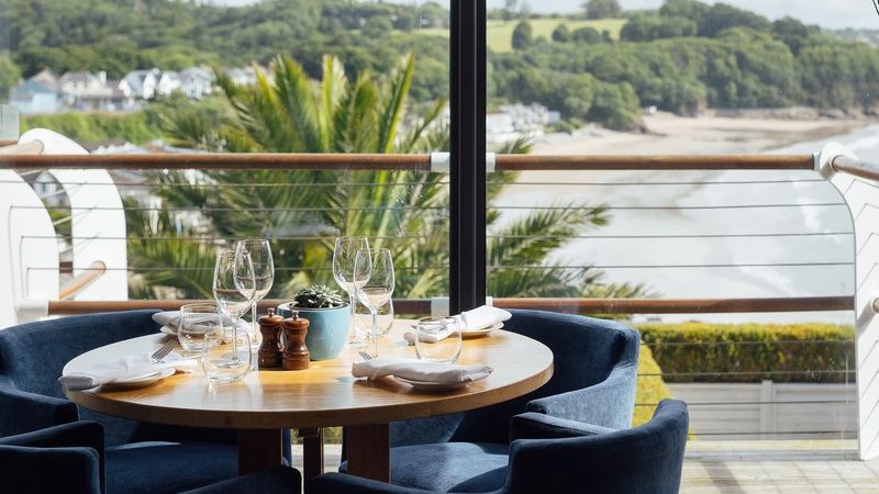 The Gallery Bar & Lounge