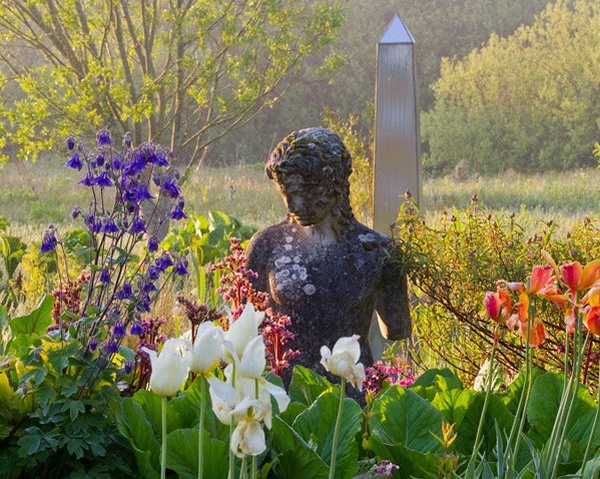 Dyffryn Fernant Garden